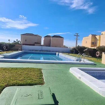 Avec Piscine Semesterbostad *