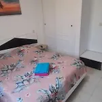 Avec Piscine بيت للعطل تورّيفيِخا