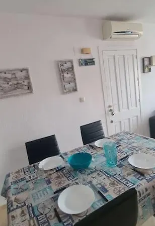Avec Piscine Hébergement de vacances *